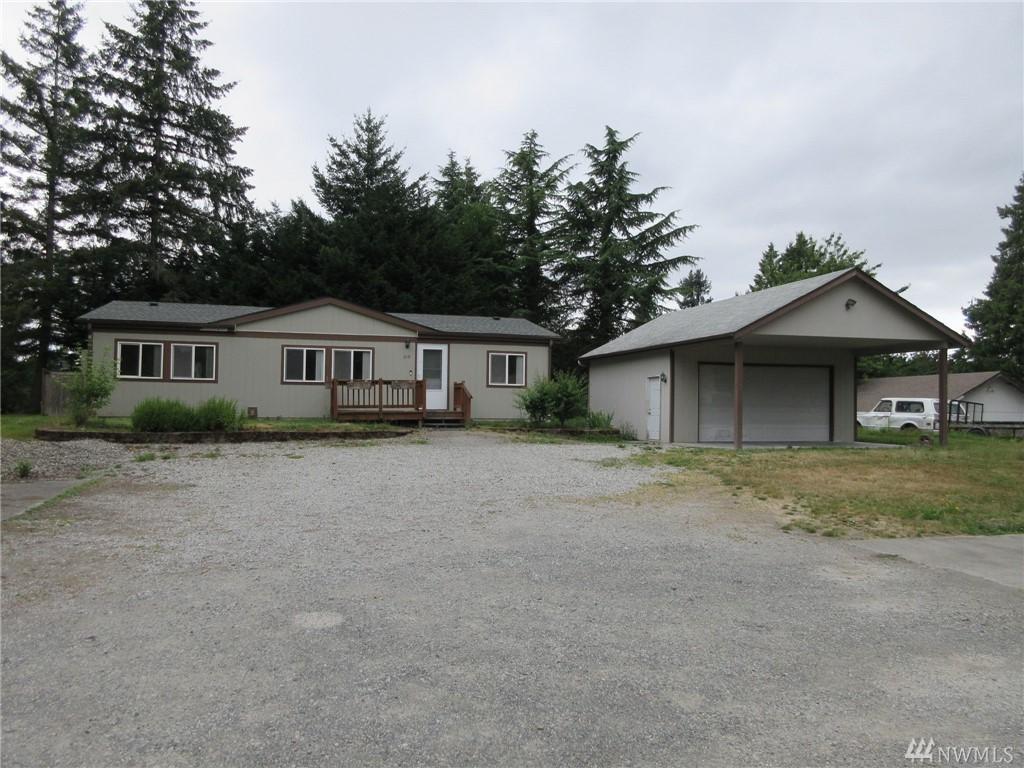 619 7th Ave - Photo 1