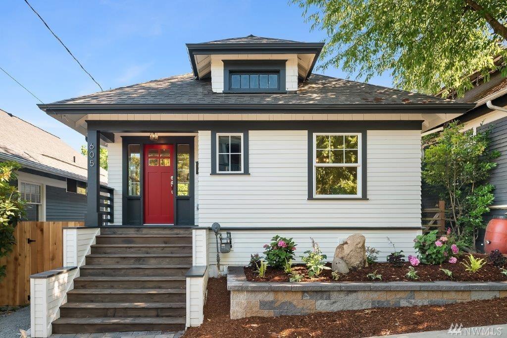 605 42nd St - Photo 1