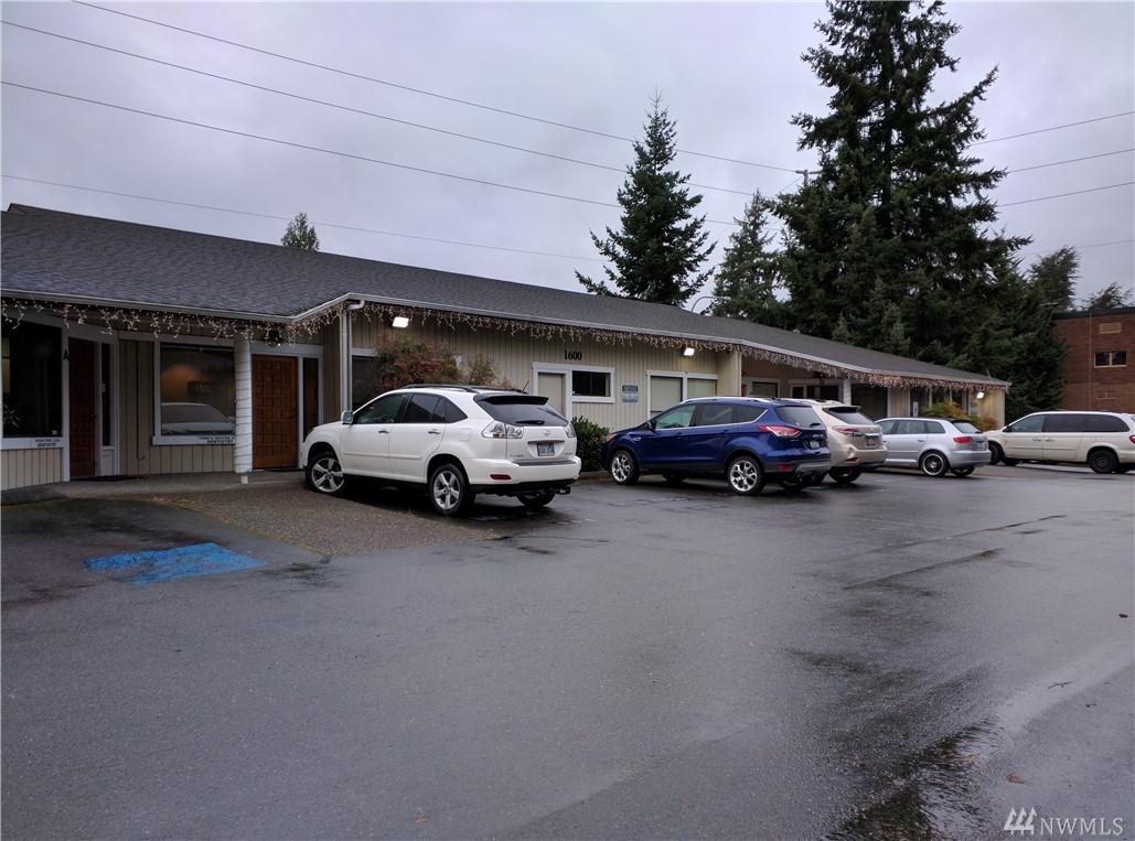 1600 148 Ave - Photo 1