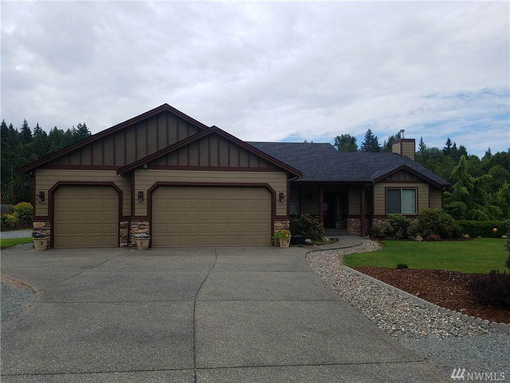 846 8th Ave - Photo 1