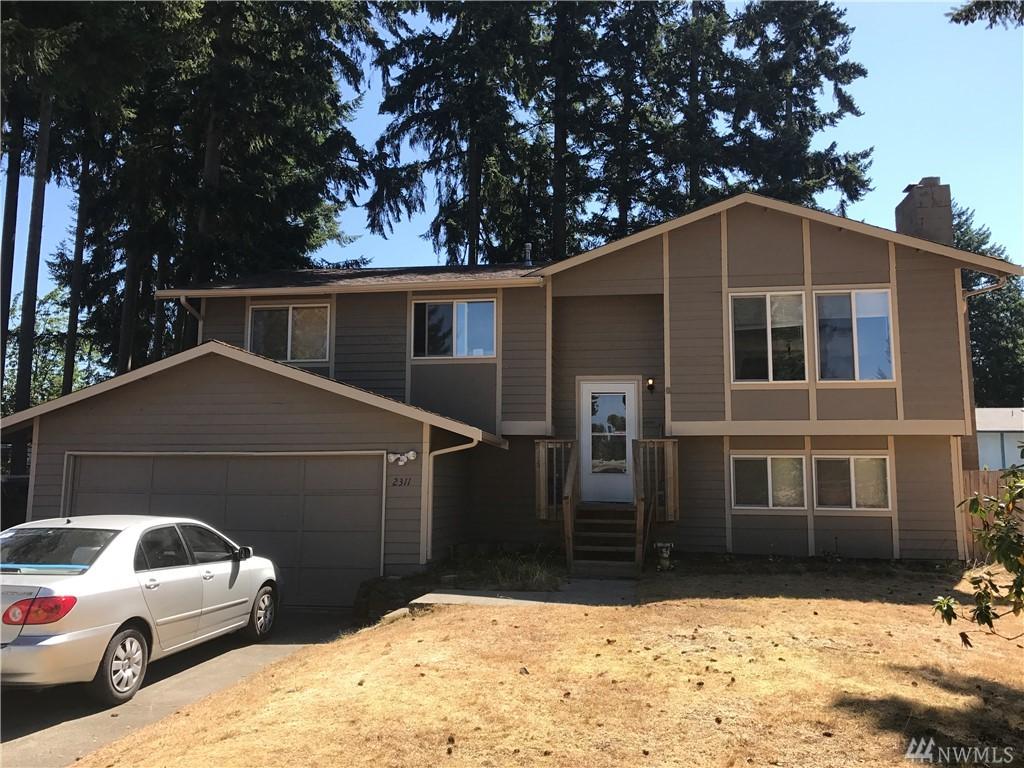 2311 Cherokee Blvd - Photo 1