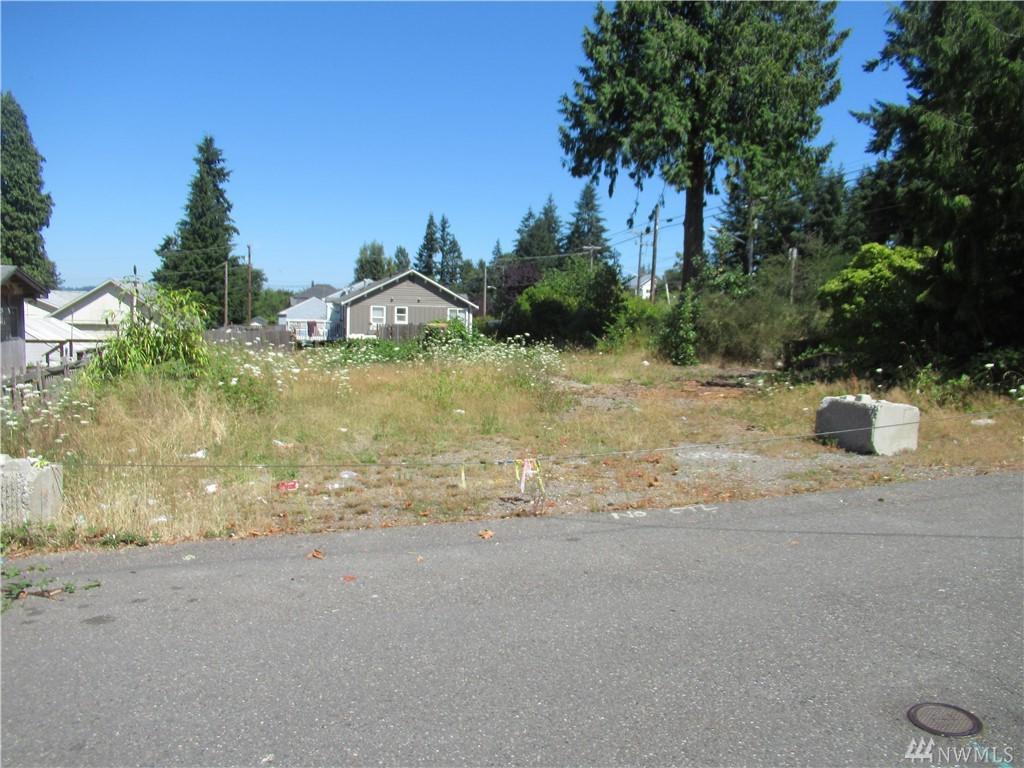 1453 Dwight St - Photo 1
