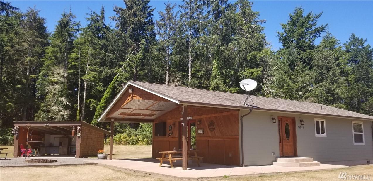 21555 V Lane - Photo 1