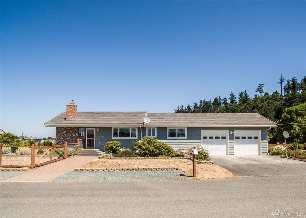3645 Seashore Ave - Photo 1