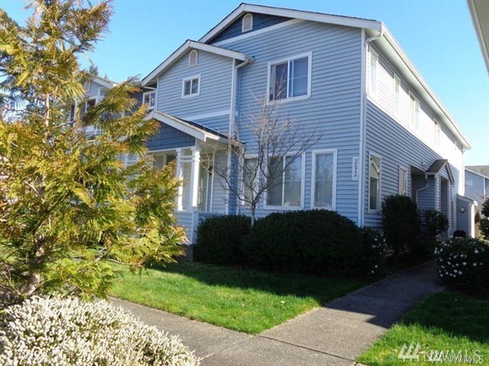 2672 Erwin Ave - Photo 1