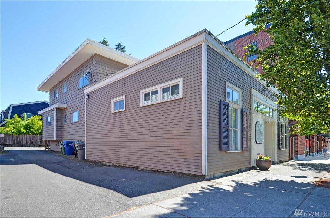 6814 Greenwood Ave - Photo 1