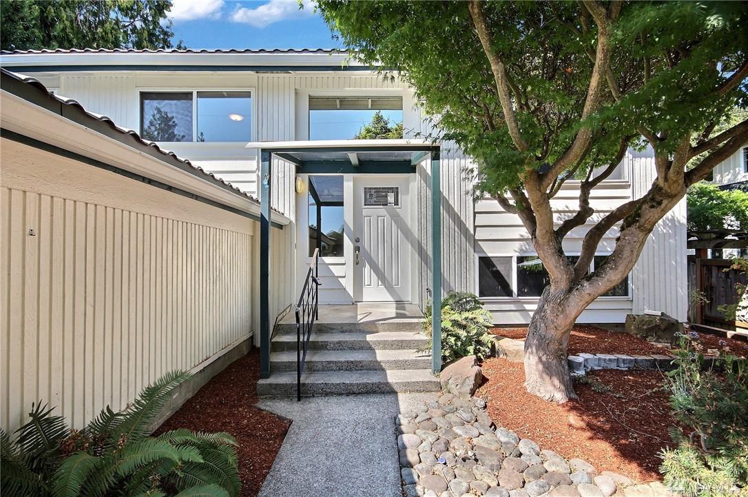 310 9th Ave - Photo 1