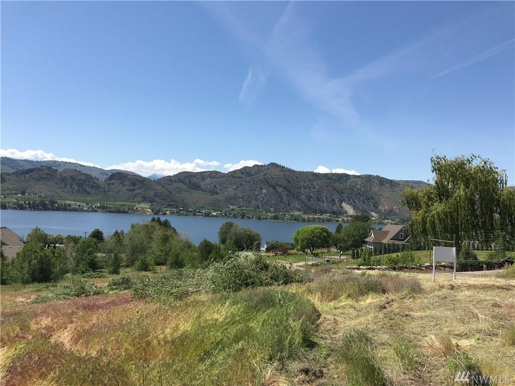 8 Lake Breeze Lane - Photo 1
