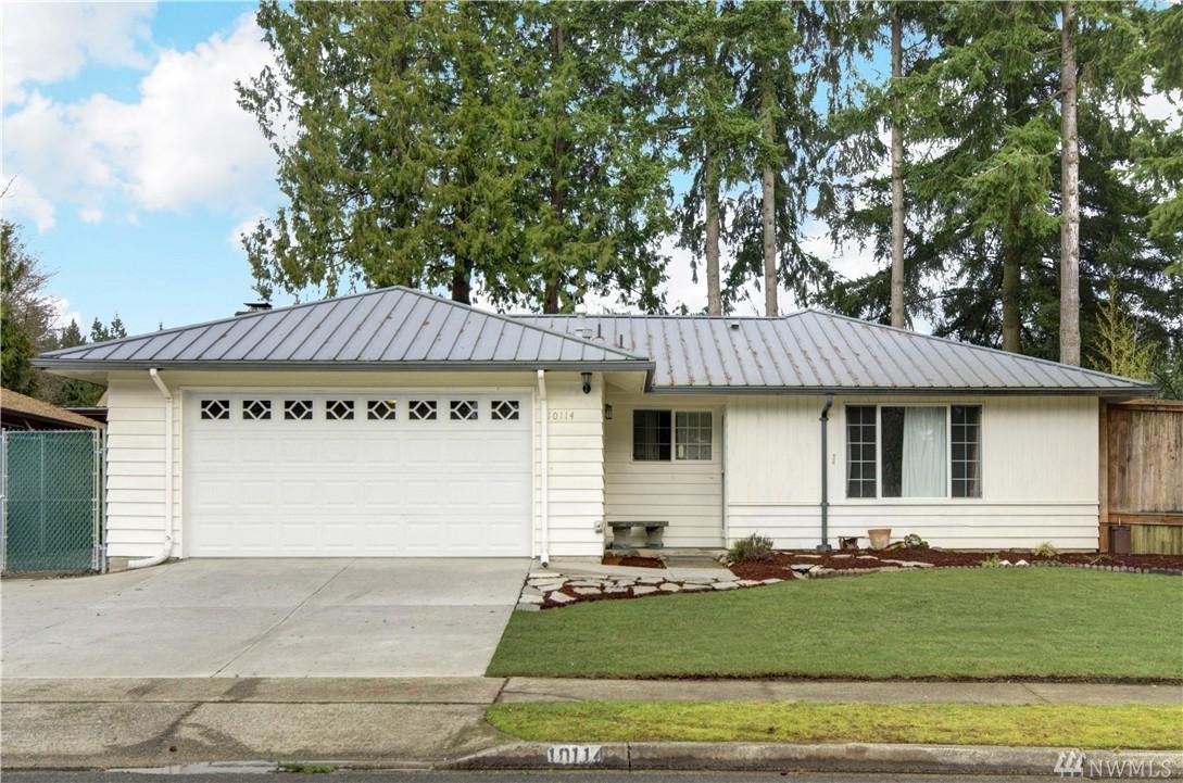 10114 163rd Ave - Photo 1