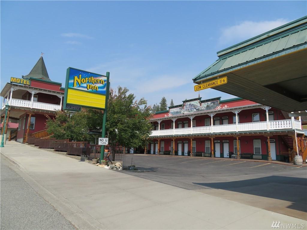 852 Clark - Photo 1