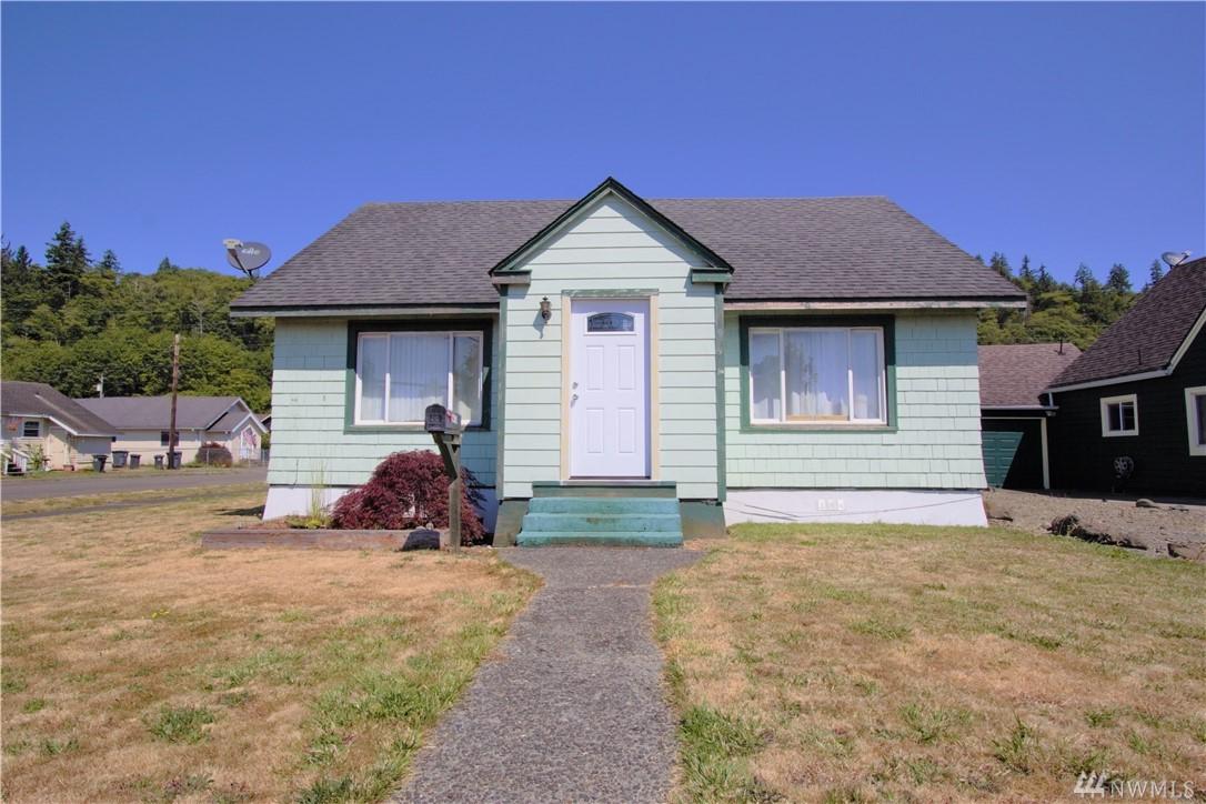 2301 Sumner Ave - Photo 1