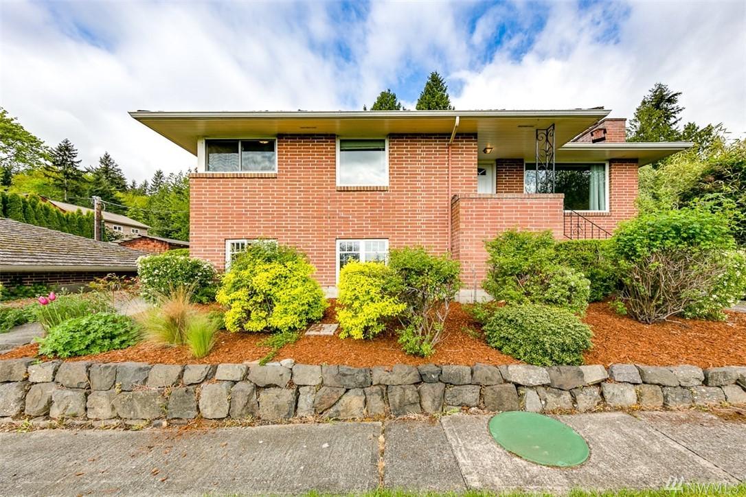 17561 Angeline Ave - Photo 1