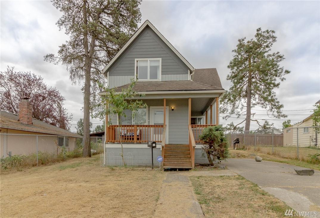 1652 34th St - Photo 1