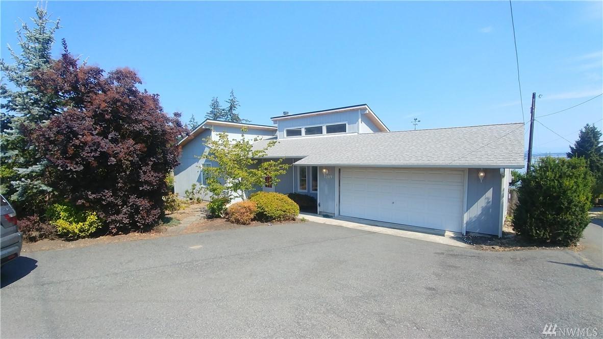 1289 Camano Dr - Photo 1