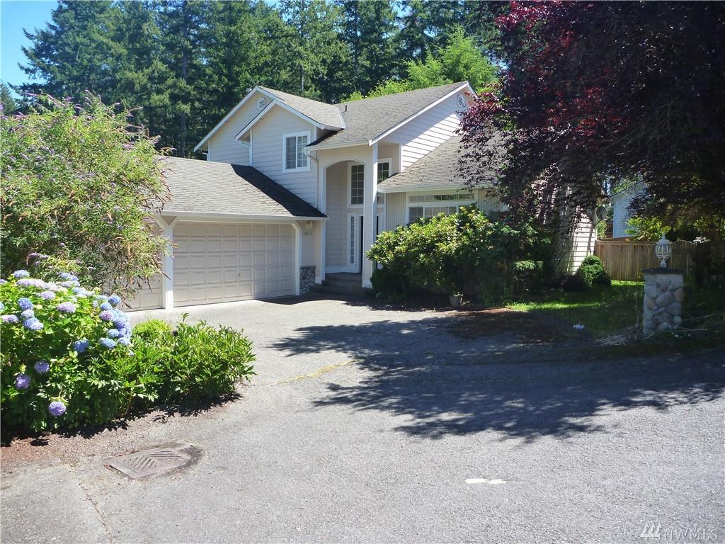 16416 56th Ave - Photo 1
