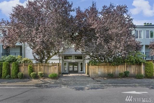 13717 Linden Ave - Photo 1