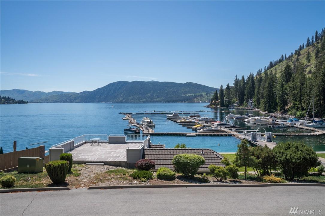 11155 Lakeshore Rd - Photo 1
