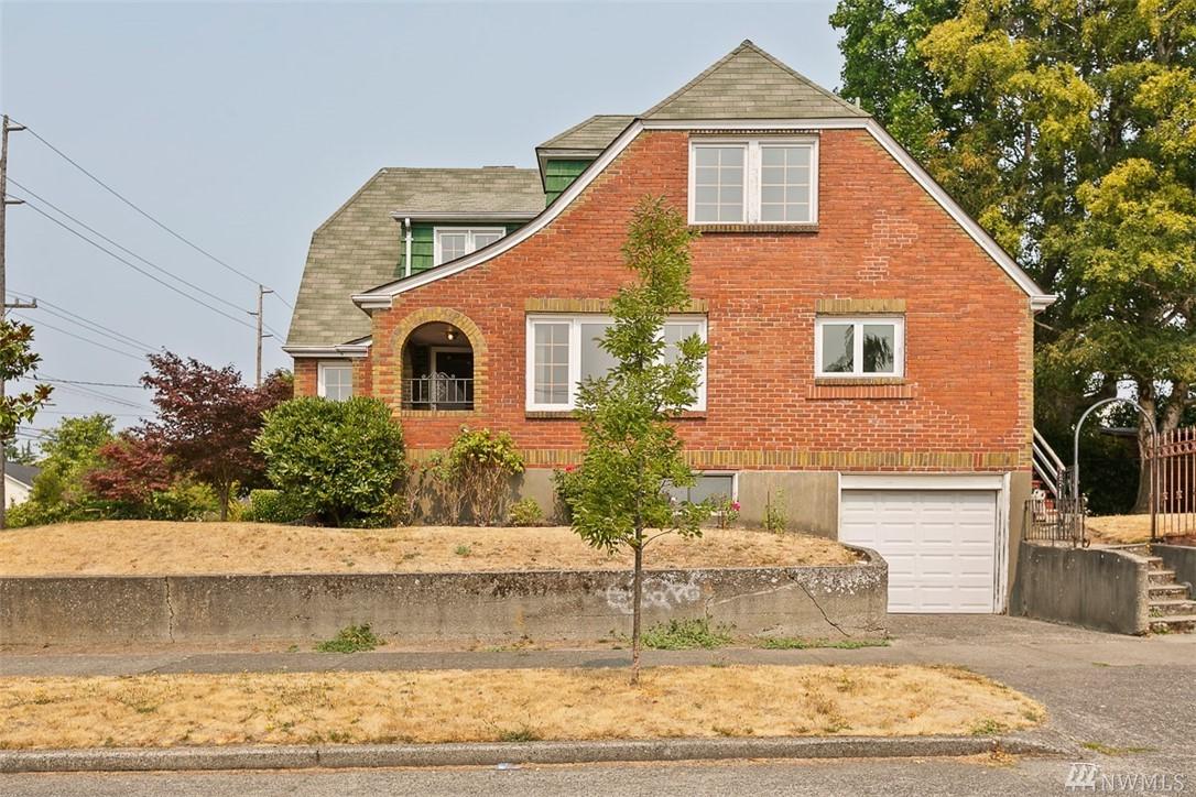 7702 11th Ave - Photo 1