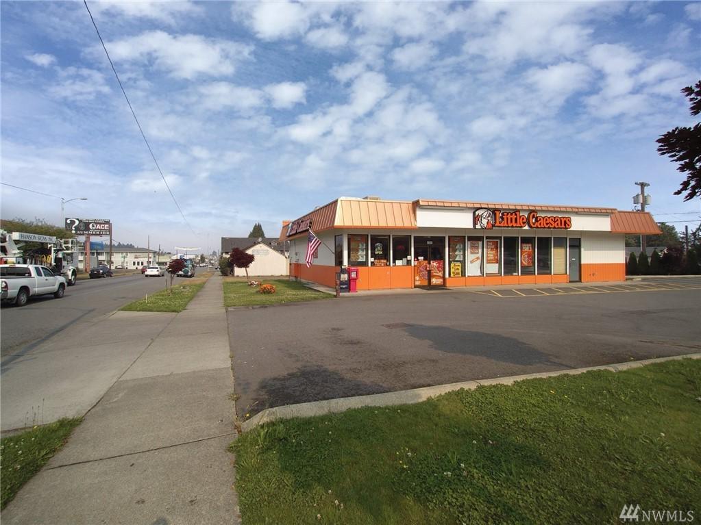 1315 Front St - Photo 1