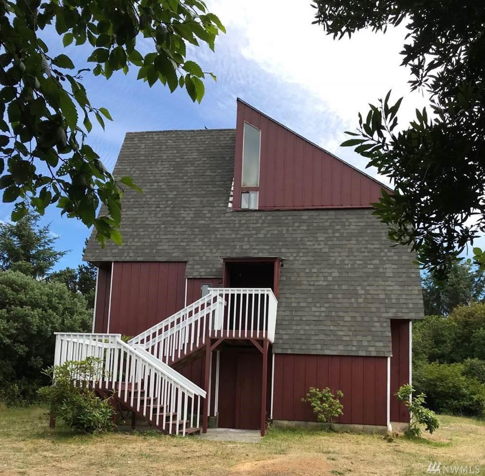 179 Kelp St - Photo 1