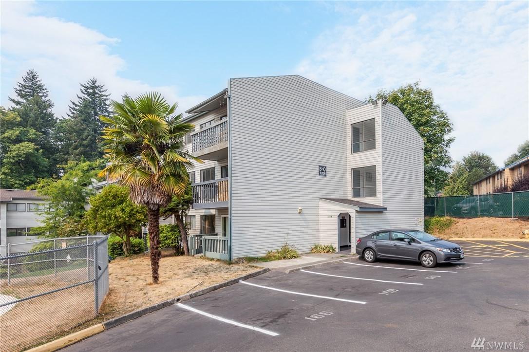 15156 65th Ave - Photo 1