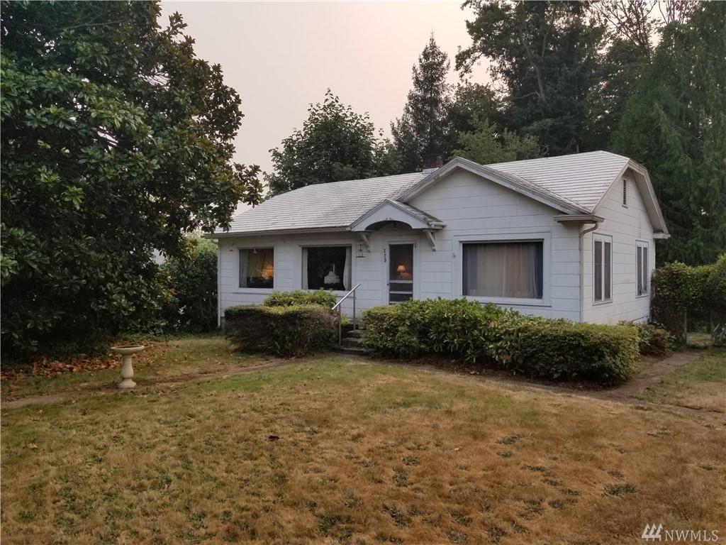 173 Pioneer St - Photo 1