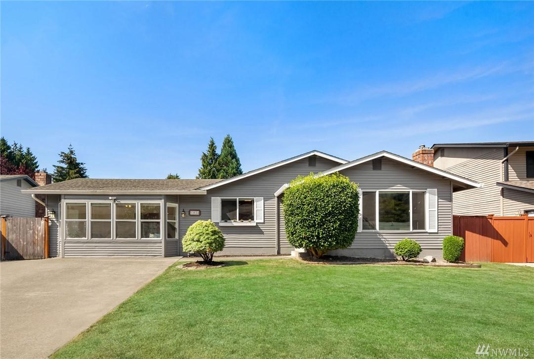 12824 48th Dr - Photo 1