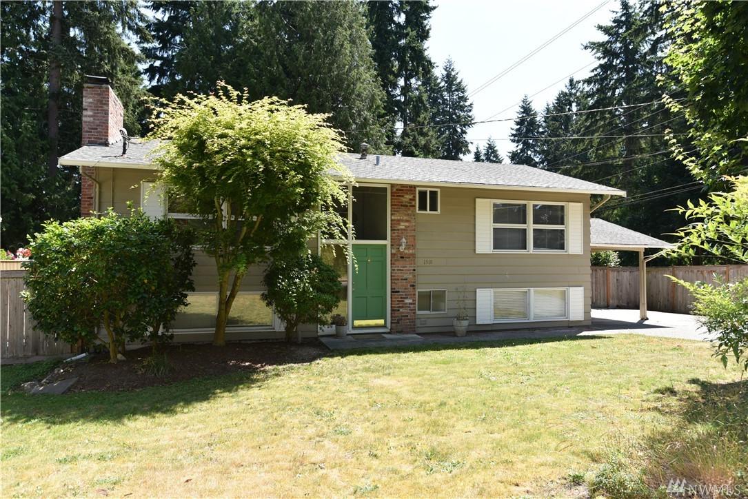 1518 150th Ave - Photo 1