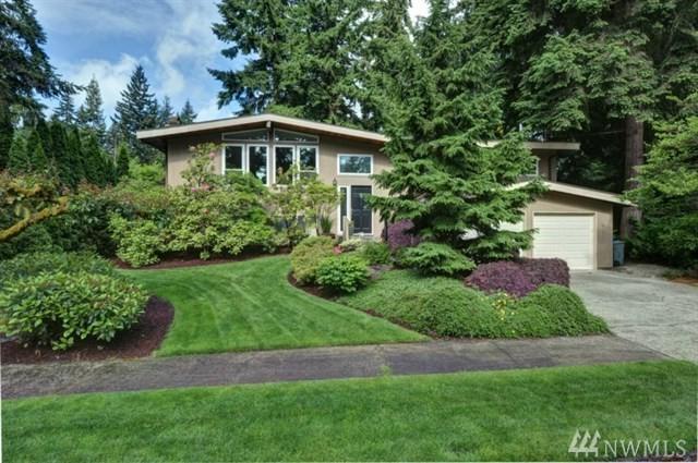 2037 152nd Ave - Photo 1