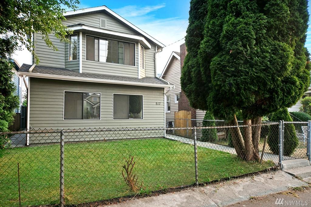 817 80th St - Photo 1