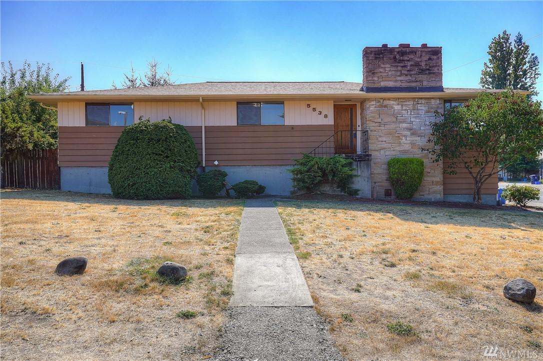 5538 43rd St - Photo 1