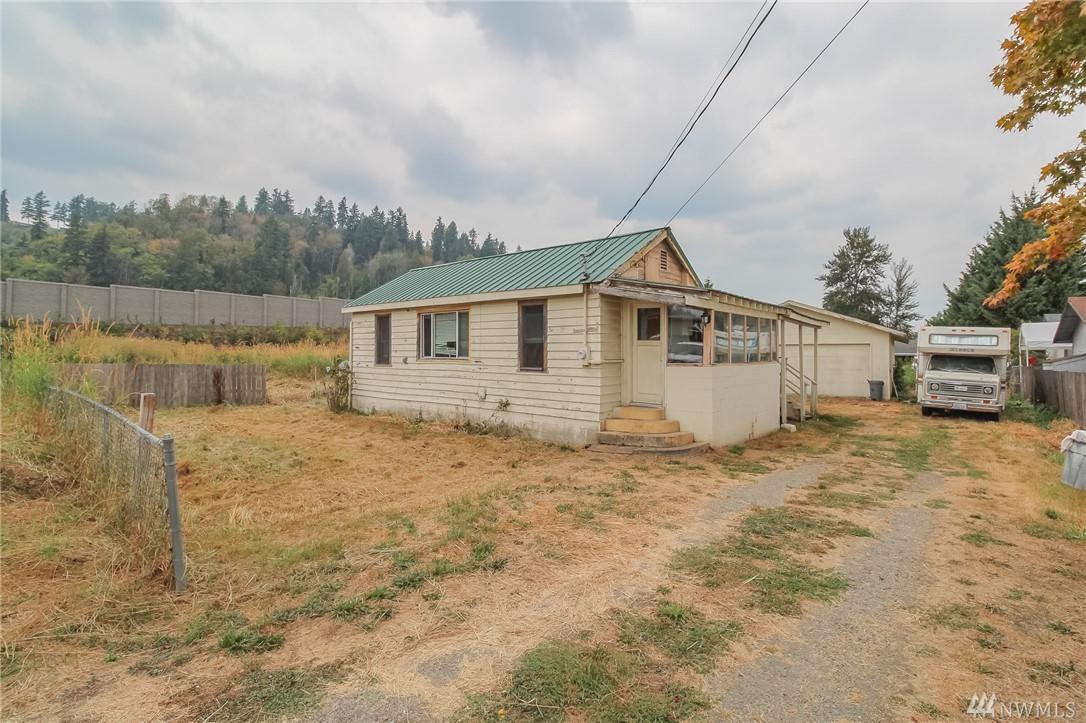 37 5th Ave - Photo 1