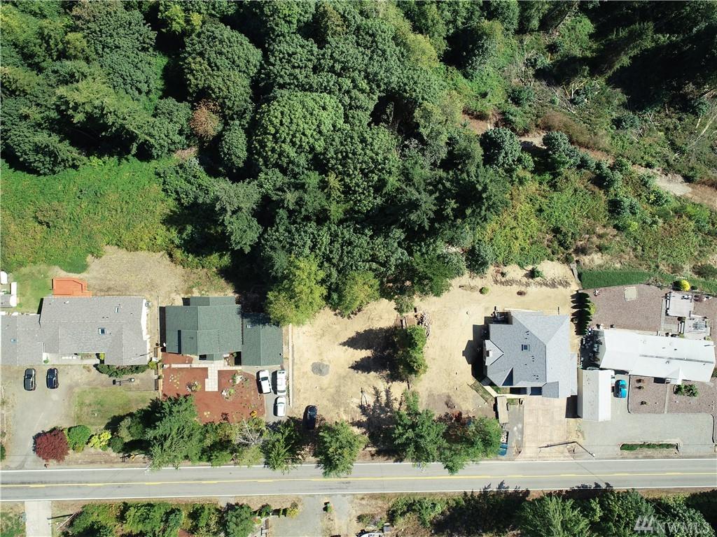 1371 Thorndyke Rd - Photo 1