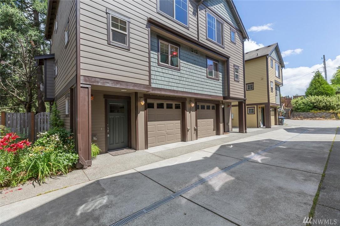 11316 8th Ave - Photo 1