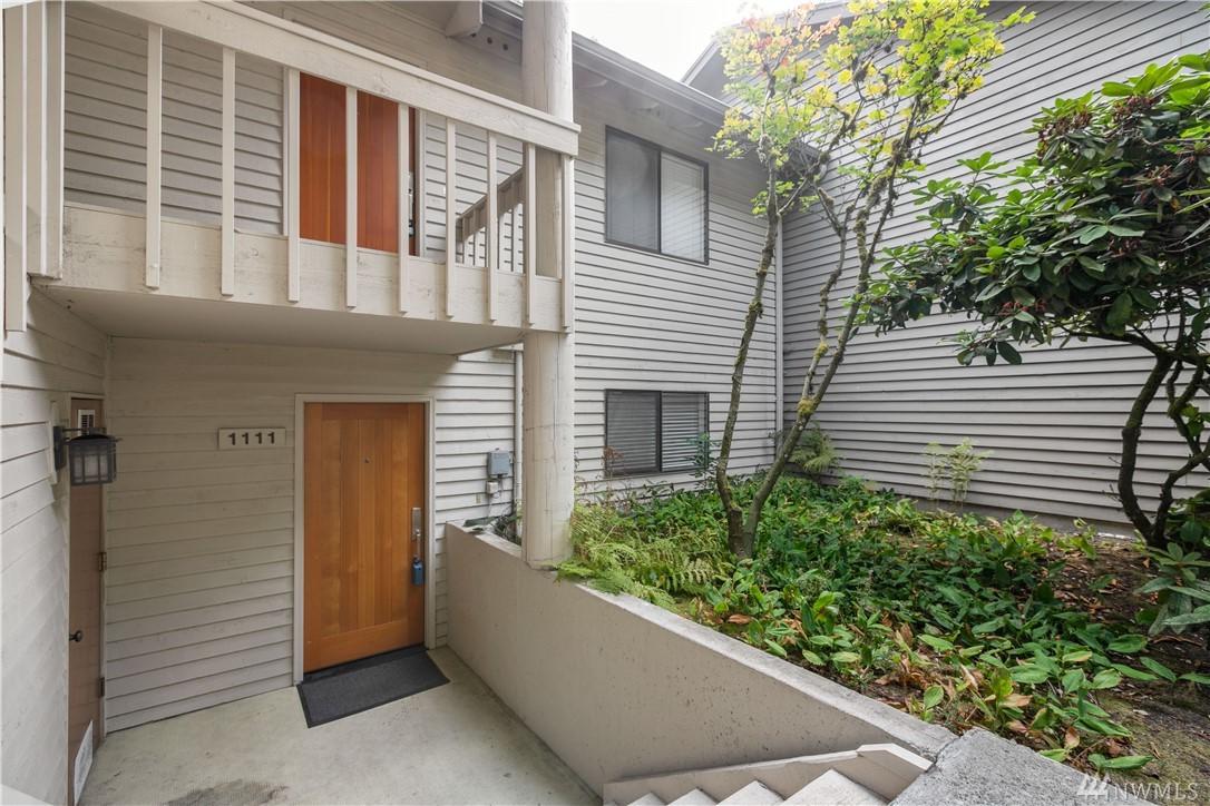 1101 Bellefield Park Lane - Photo 1