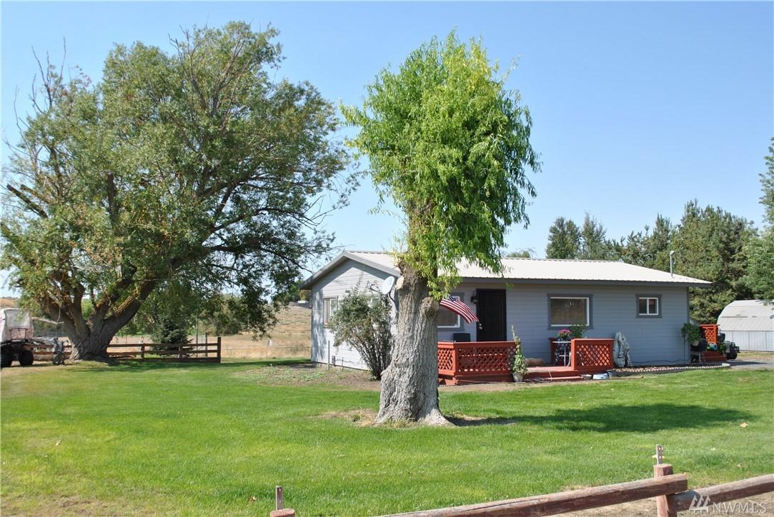 3608 Road E - Photo 1
