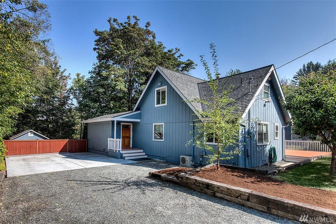 2700 98th St - Photo 1