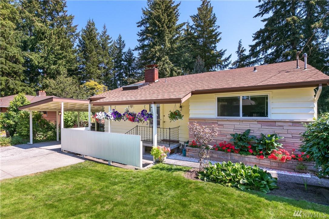 18724 12th Ave - Photo 1