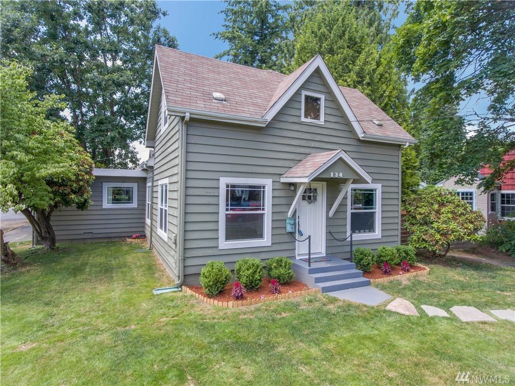 134 Madison St - Photo 1