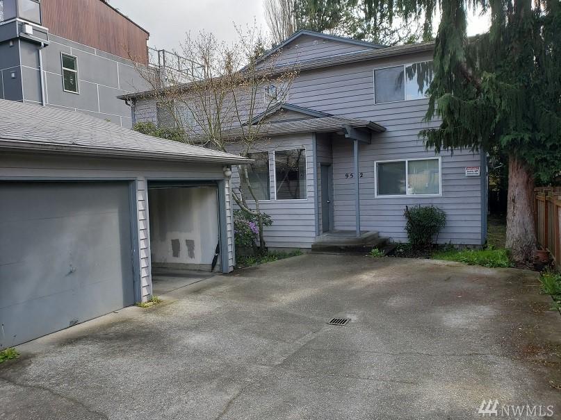 9522 8th Ave - Photo 1