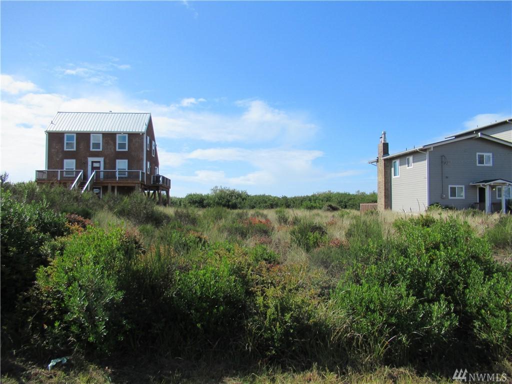 583 Sand Dune Ave - Photo 1