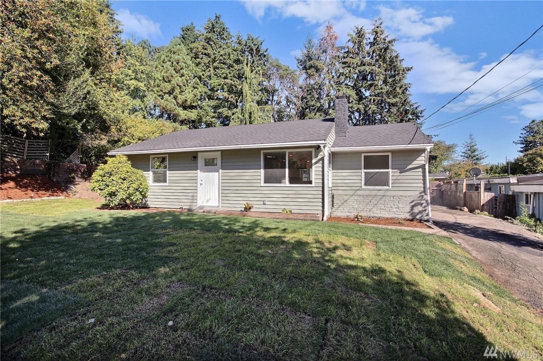 16420 12th Ave - Photo 1
