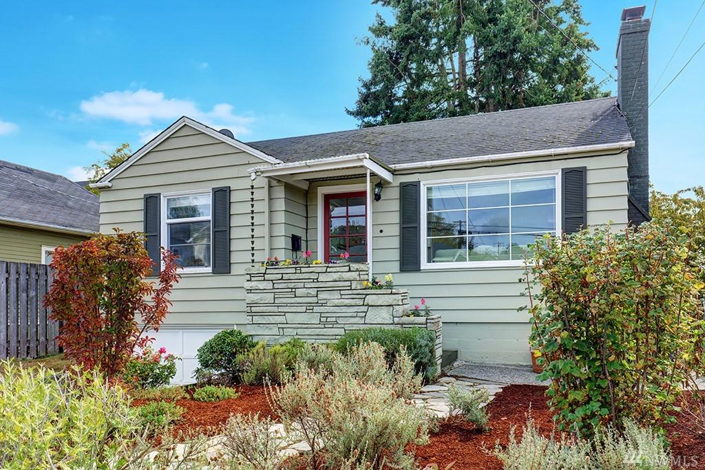 3525 Austin St - Photo 1