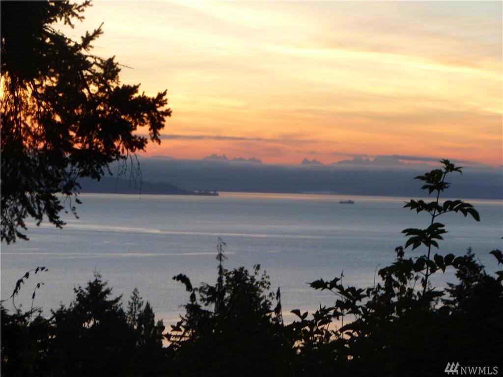 3504 Oak Bay Rd - Photo 1