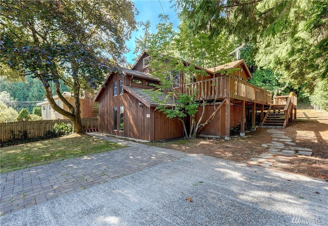 15217 11th Ave - Photo 1