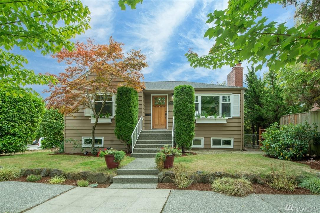 8020 Ravenna Ave - Photo 1