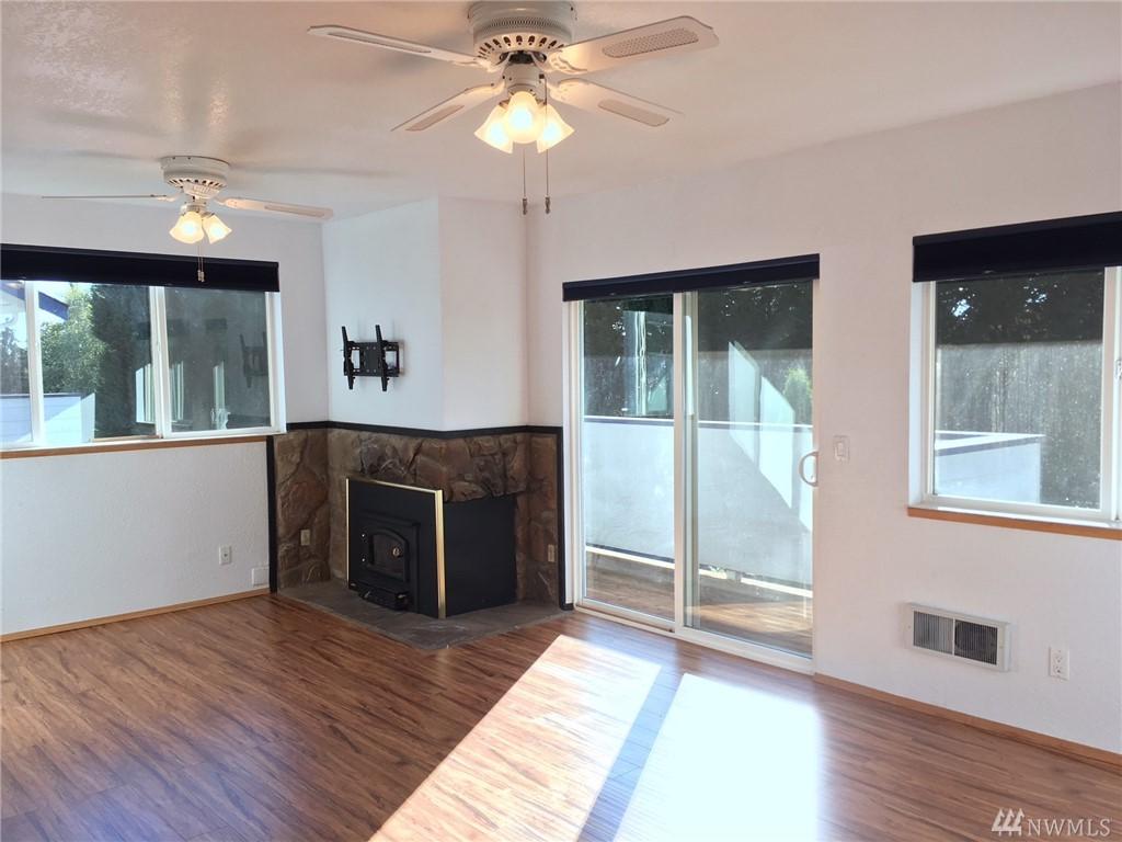 12719 Ne 144th St - Photo 1