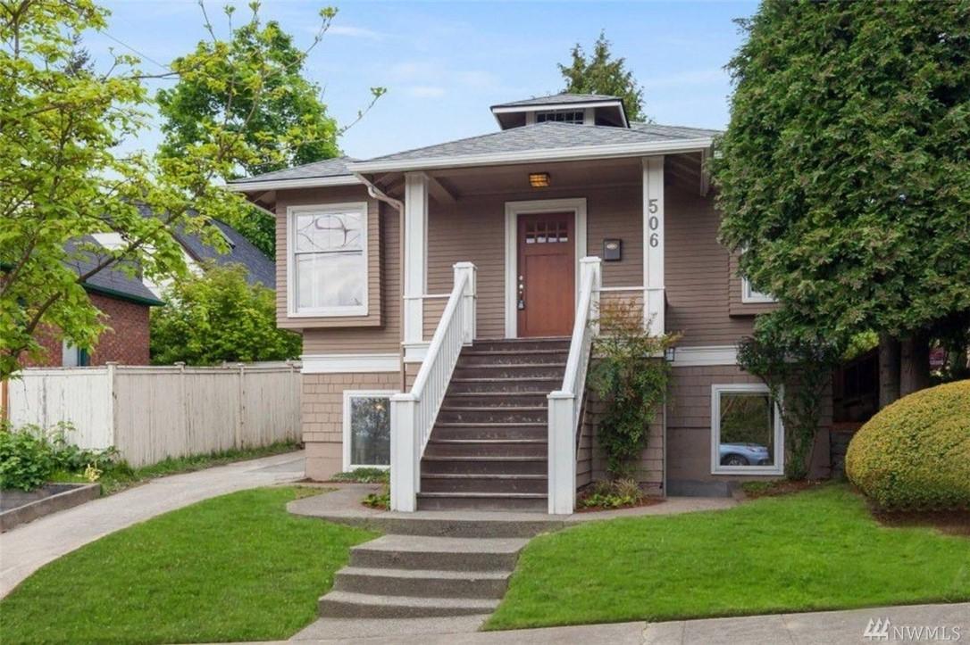 506 78 St - Photo 1