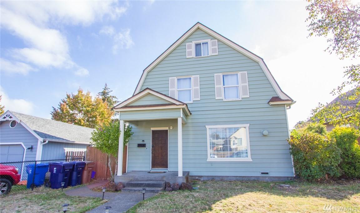6027 Lawrence St - Photo 1