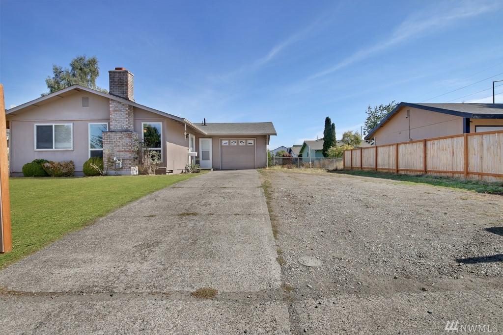 7367 Mullen St - Photo 1